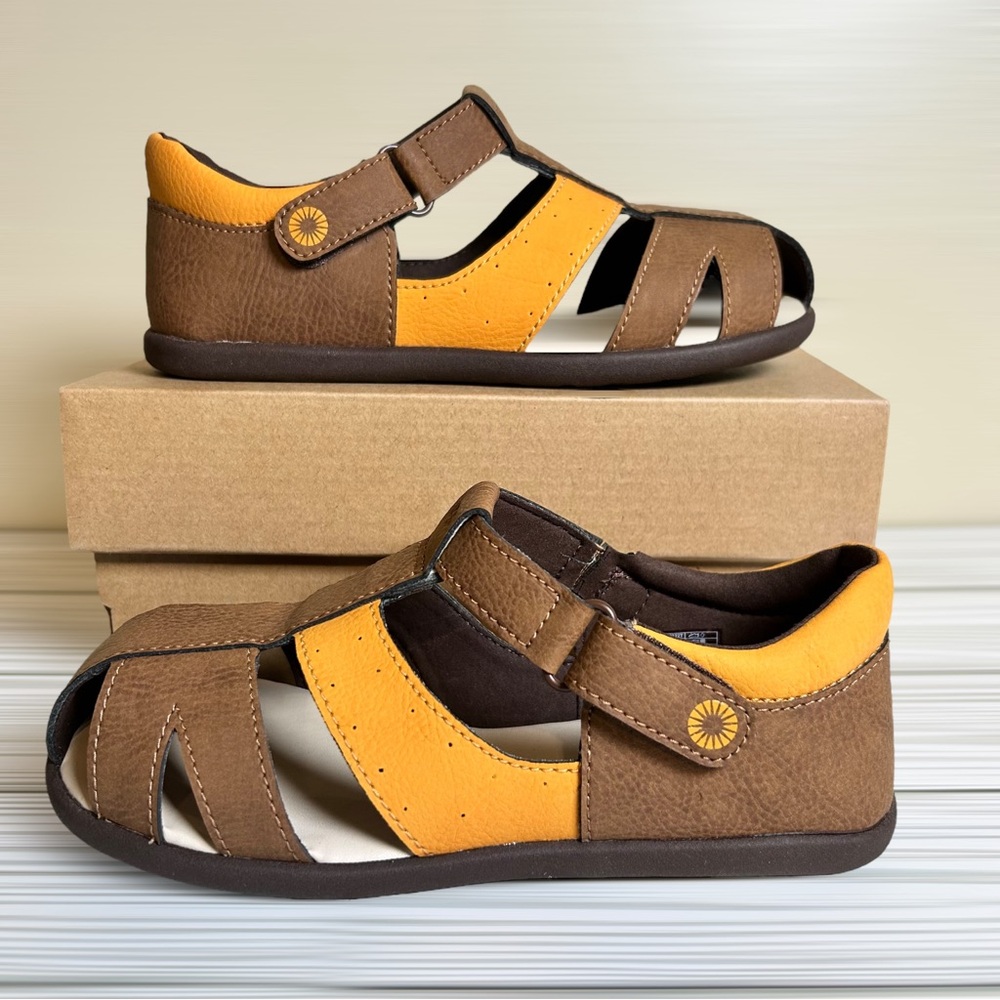 UGG Kids Sandals Size 12 Kylo Fisherman New